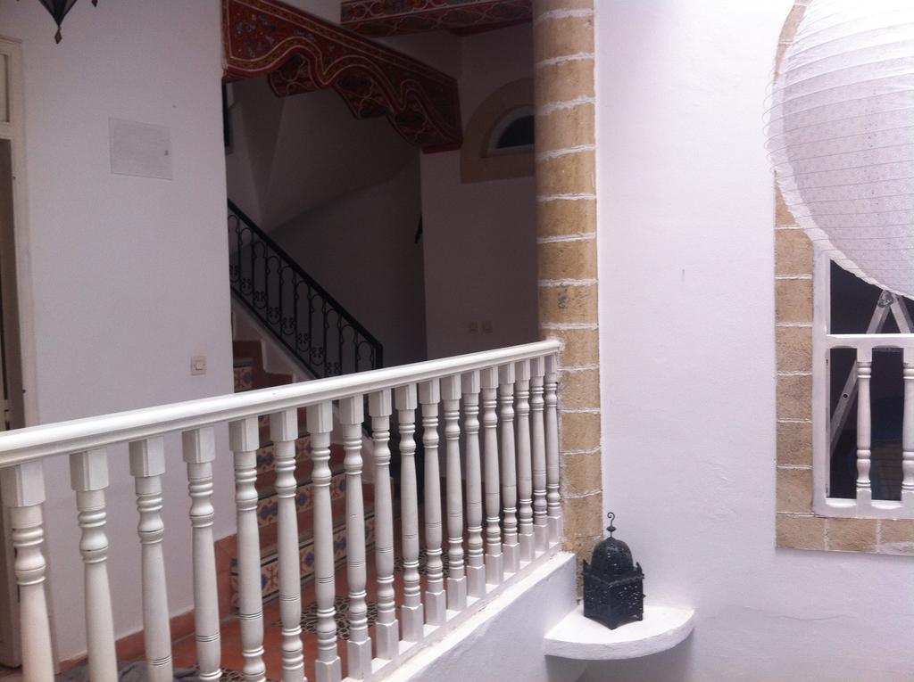 Riad Lalla Zina Εσαουίρα Εξωτερικό φωτογραφία